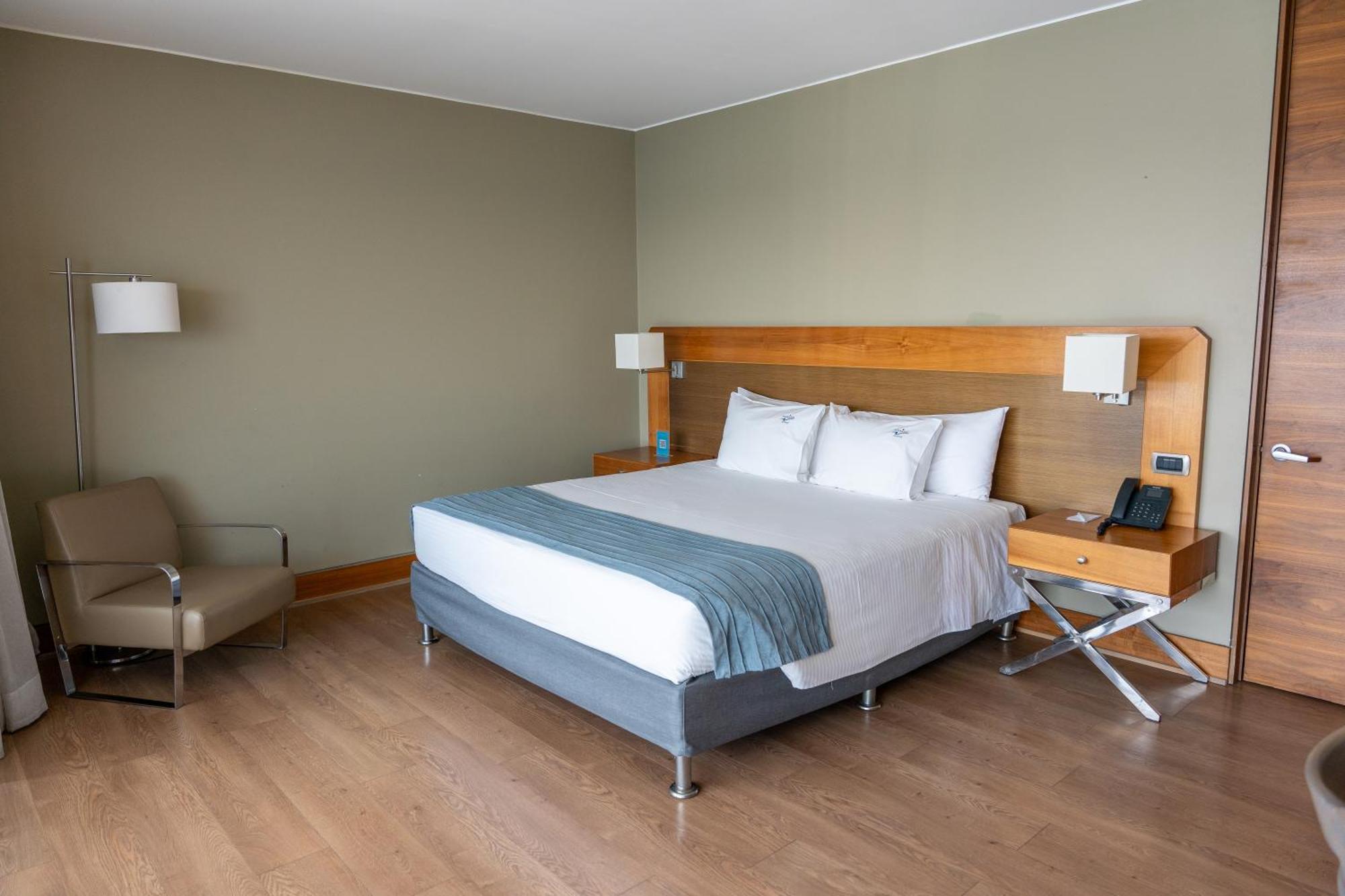 Terrado Suites Ікіке Екстер'єр фото